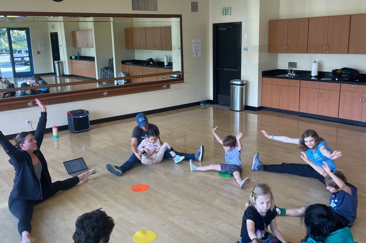 Inclusive Beginners Dance Class | BetterWorld