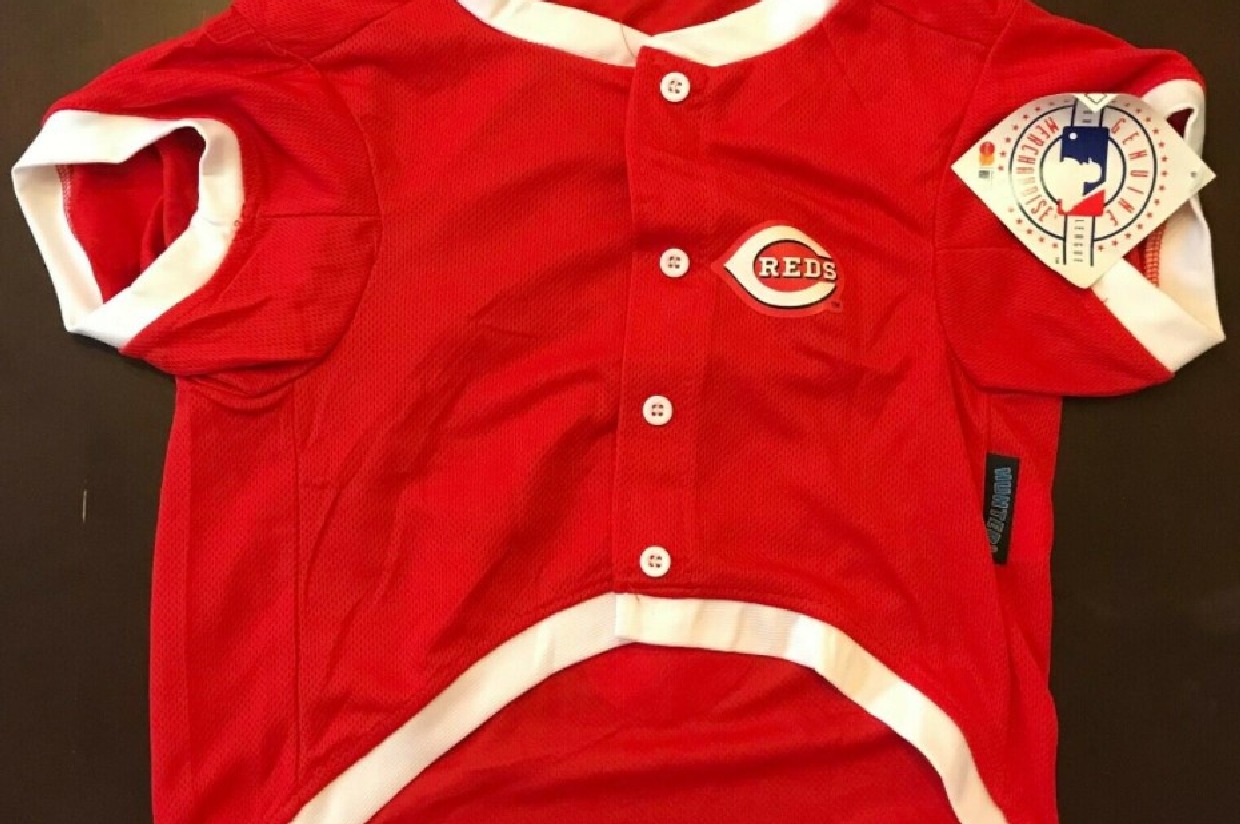 Cincinnati Reds MLB Jersey for Dogs (XL) and Cincinnati Reds Bandana (L
