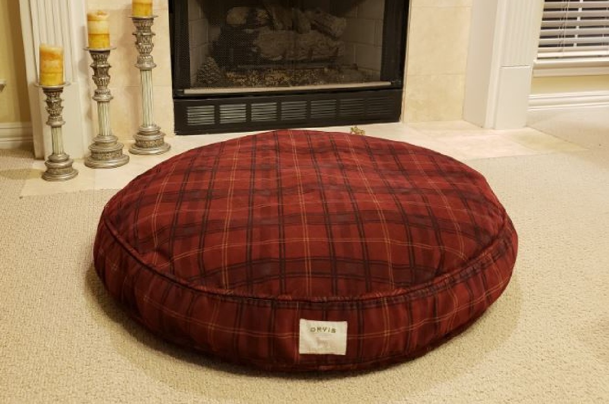 Two large Orvis Round Dog Beds "Get What You REALLY Wanted for Christmas" Fort Worth Fly
