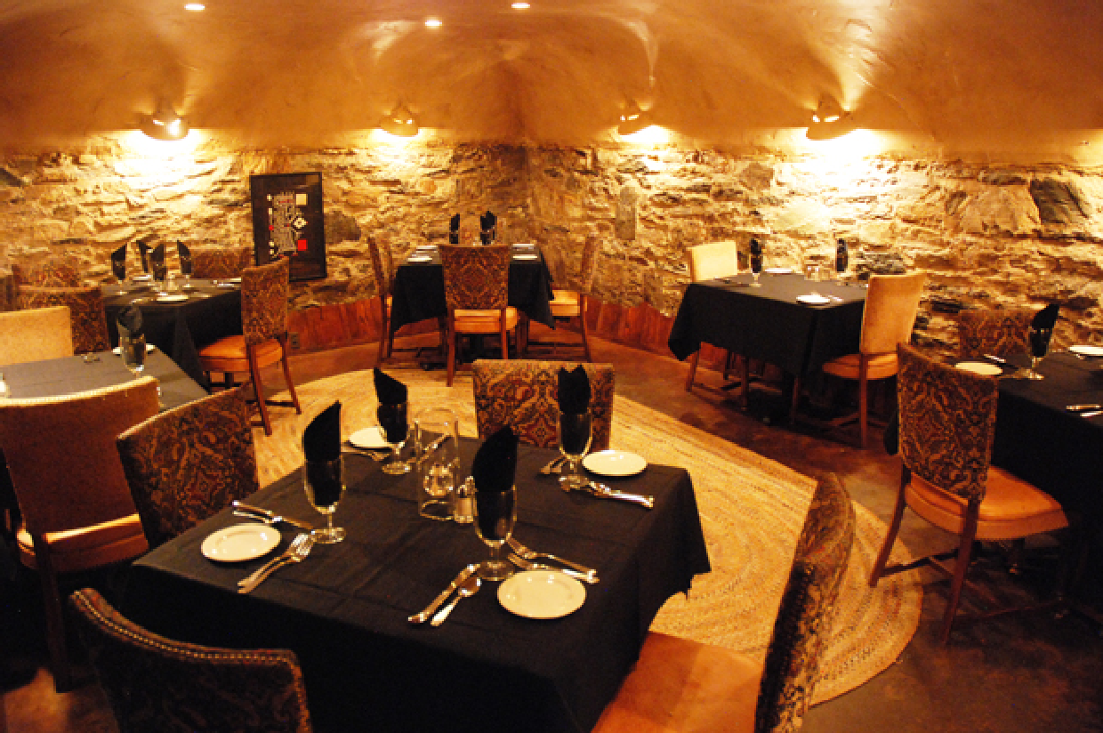 Fine Dining at The Best Cellar Restaurant Hope Survives Online