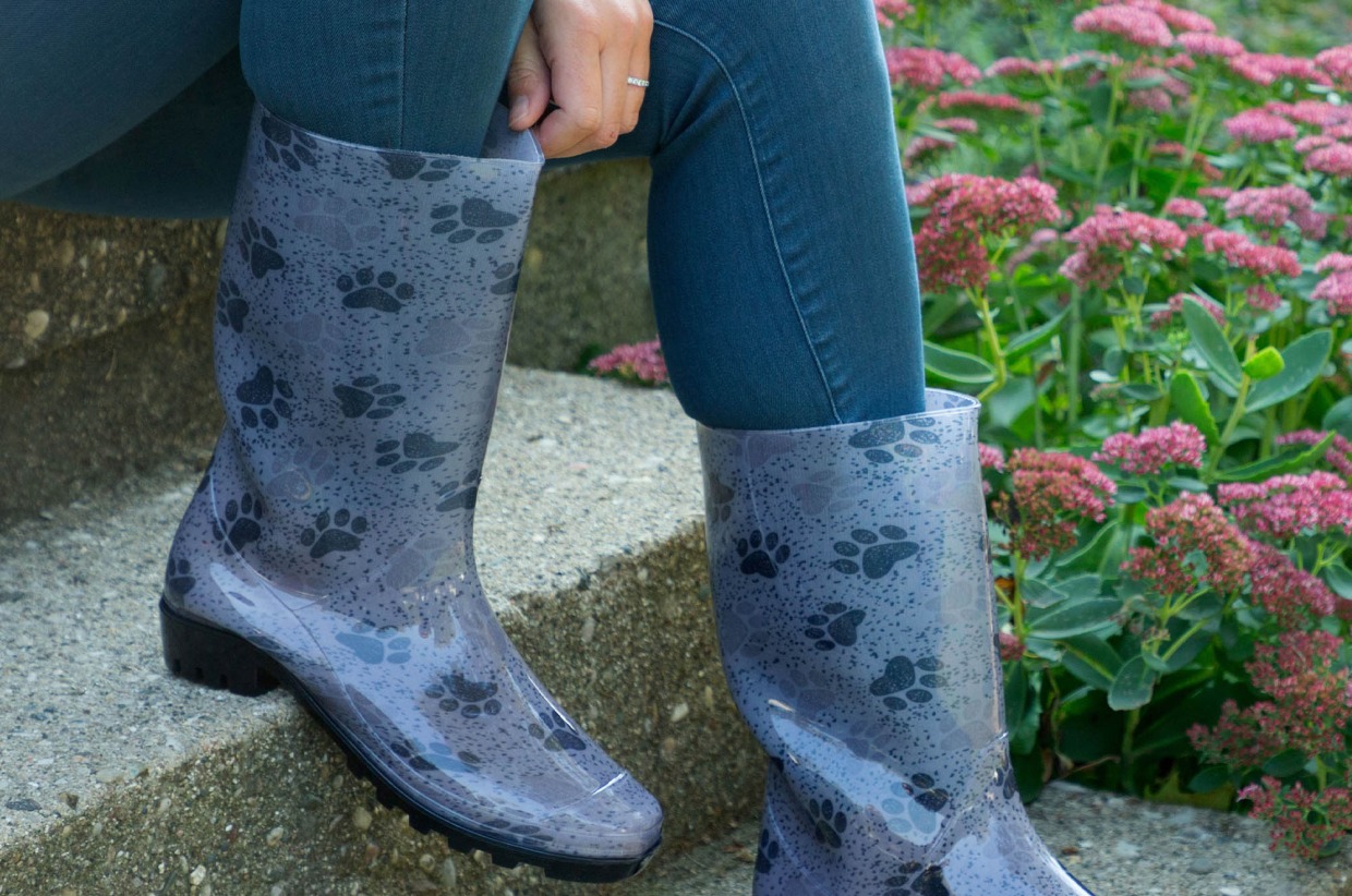 womens paw print rain boots