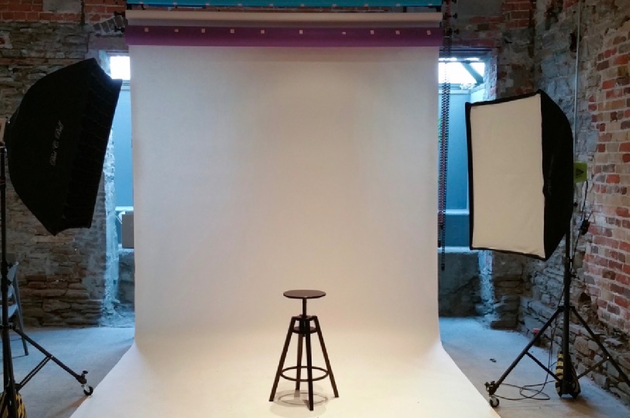 Refresh your professional headshots photo