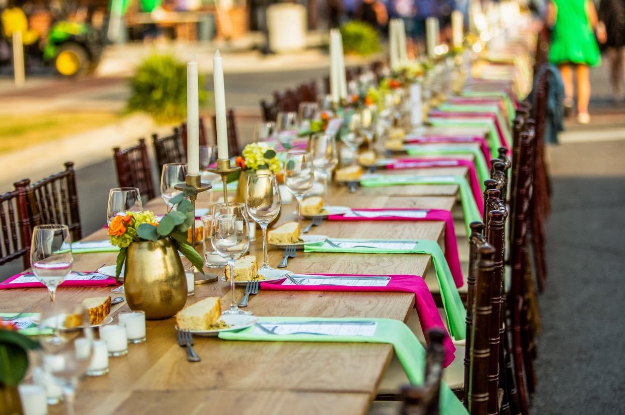Dinner on First Table 3 - Active
