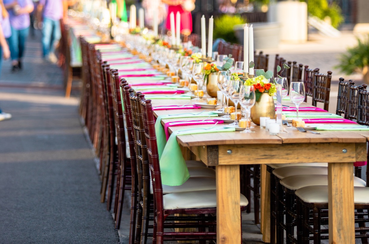 Dinner on First Table 11 - Active