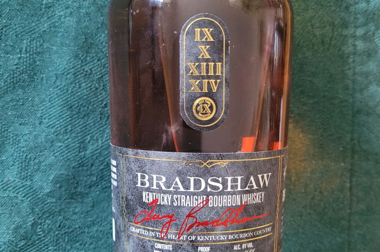 AWARD WINNING Terry Bradshaw Kentucky Straight Bourbon Whiskey with 2
