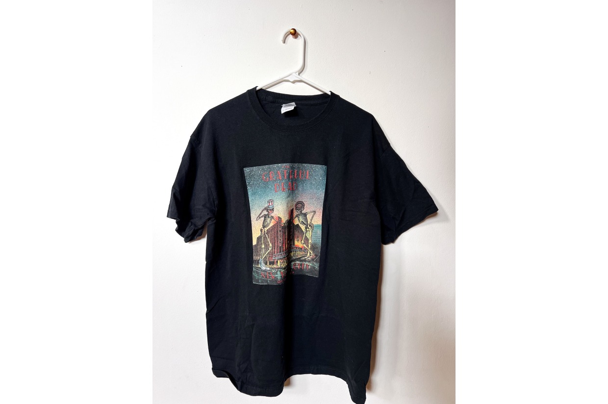 VINTAGE 1980 Grateful Dead Radio City Music Hall Shirt