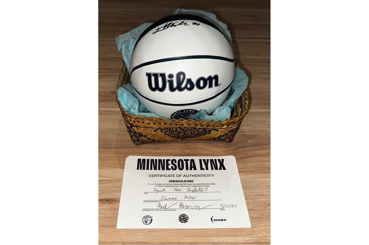 Minnesota Lynx Signed Basketball by Diamond Miller #1 | Silent Auction ...