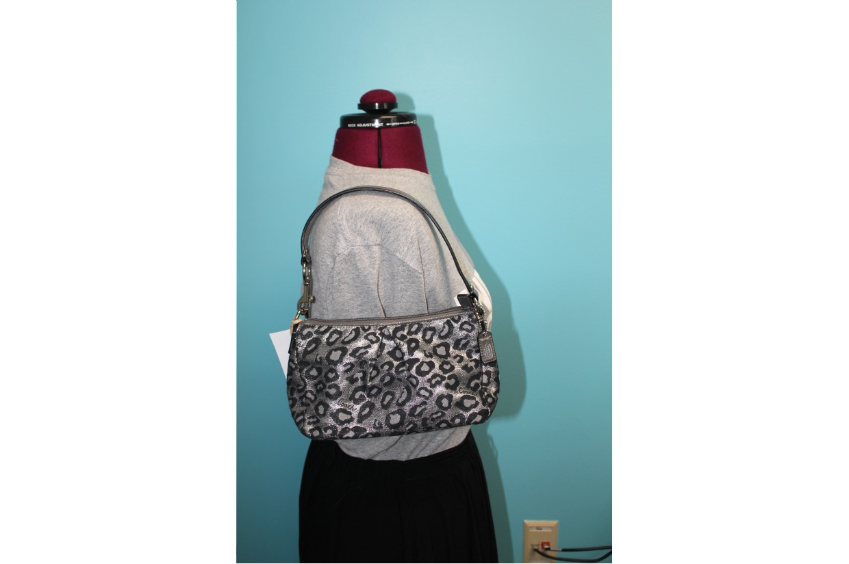 ◎y2k◎ COACH Leopard Mini Bag Silver BNWT Coach Silver/Black Leopard Handbag Super cute | Depop