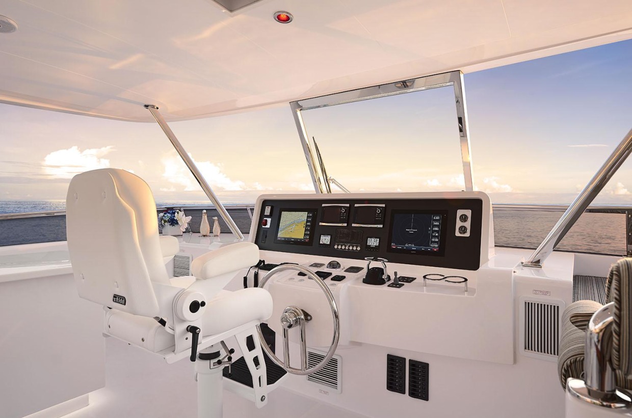 STIDD "Admiral" Ergonomic Marine Seat Greenport BID Greenport Eats