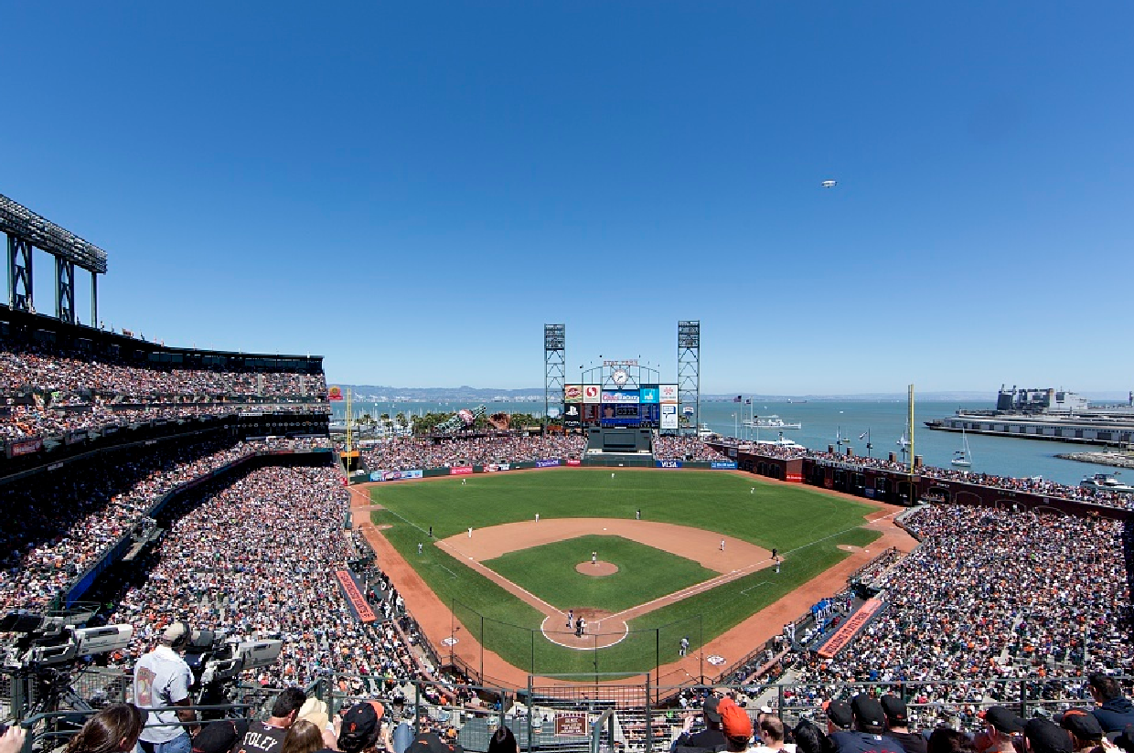 giants first home game 2019